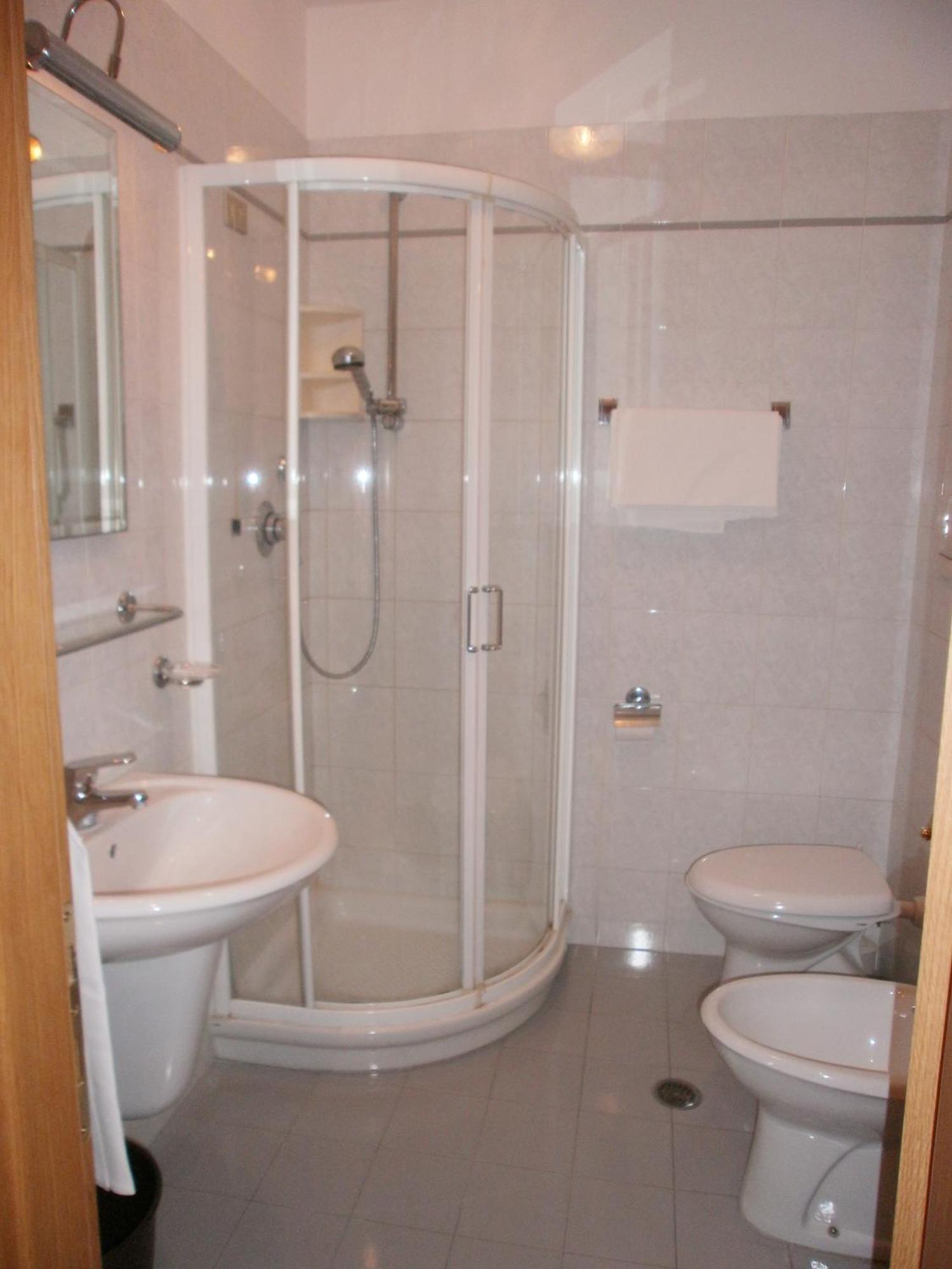 Hotel Manzoni Perugia Buitenkant foto