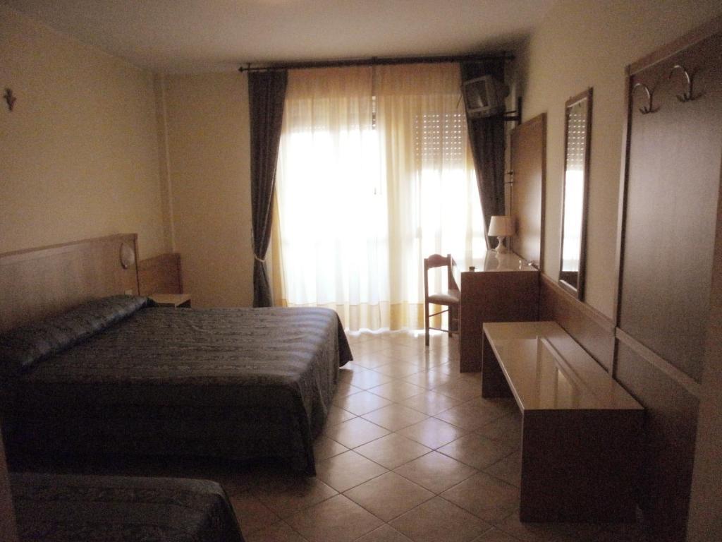 Hotel Manzoni Perugia Kamer foto
